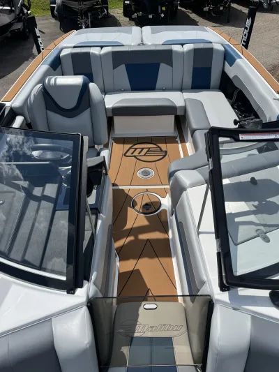 2025 Wakesetter VTX Malibu Boats for sale in Cincinnati Ohio