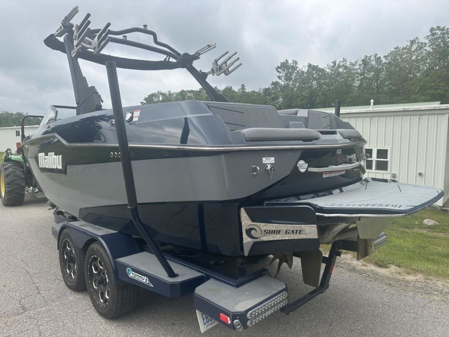 2022 Malibu Boats M220 for sale in Walloon Lake, Michigan