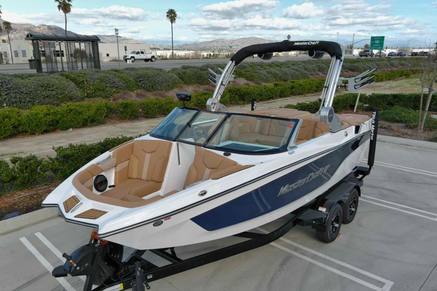 2024 Mastercraft Boats XT20 for sale in Riverside, California