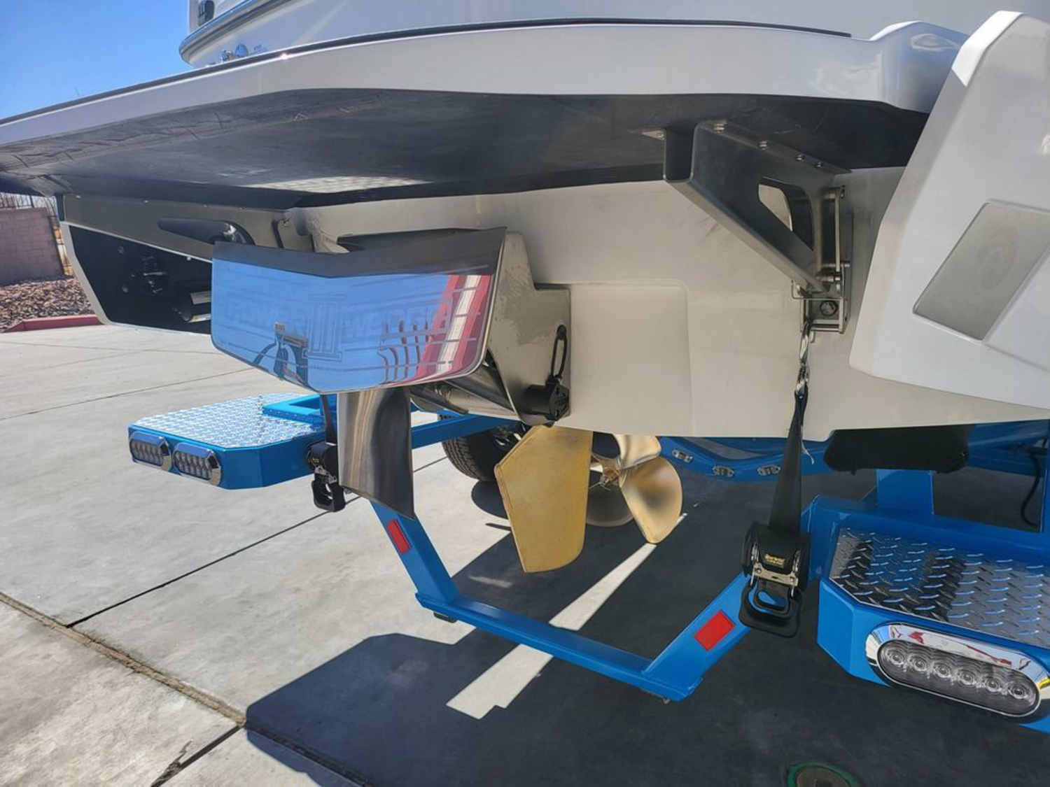 2025 Axis Wake Research T220