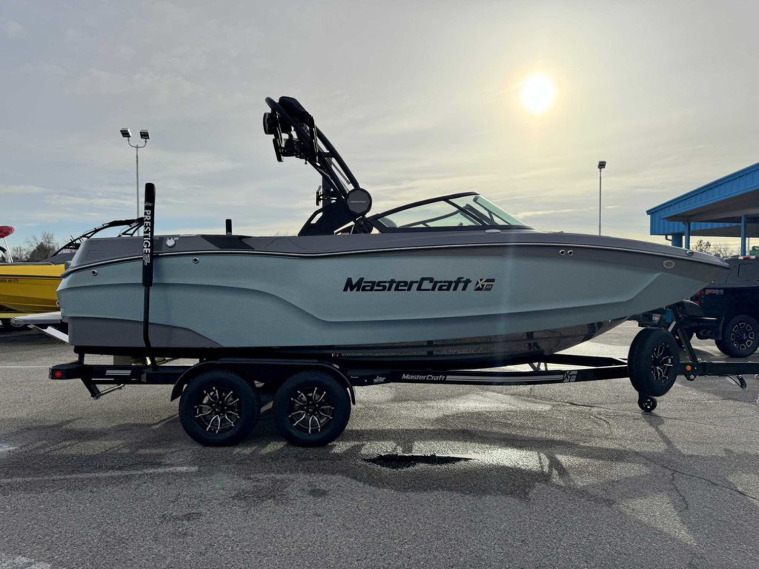 2025 Mastercraft XT22