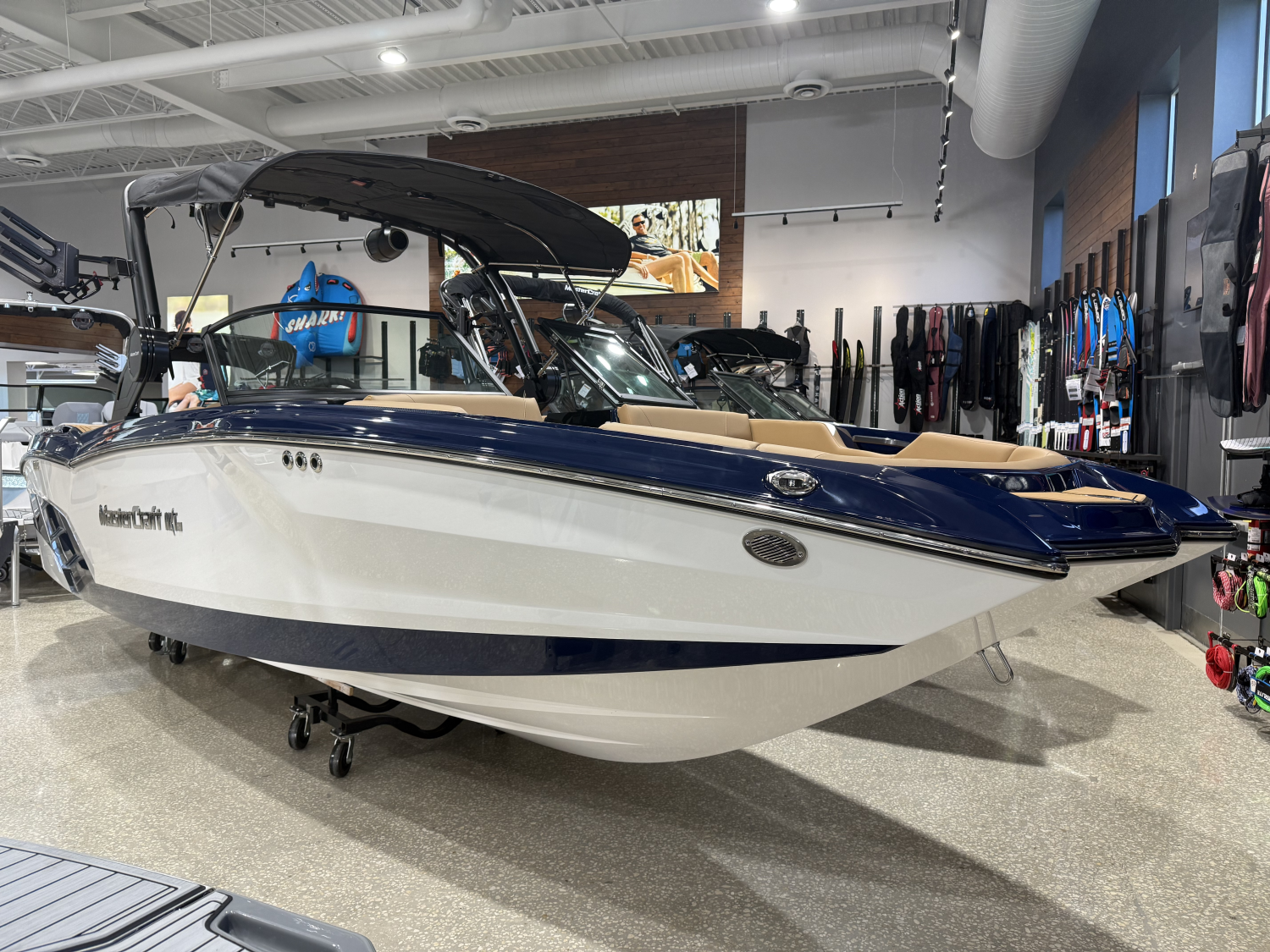 2025 MasterCraft NXT24
