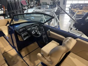 2025-mastercraft-nxt24-96925-image8