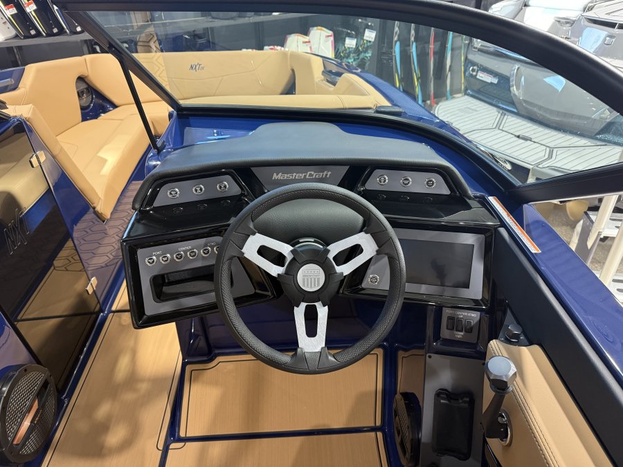 2025-mastercraft-nxt24-96925-image9