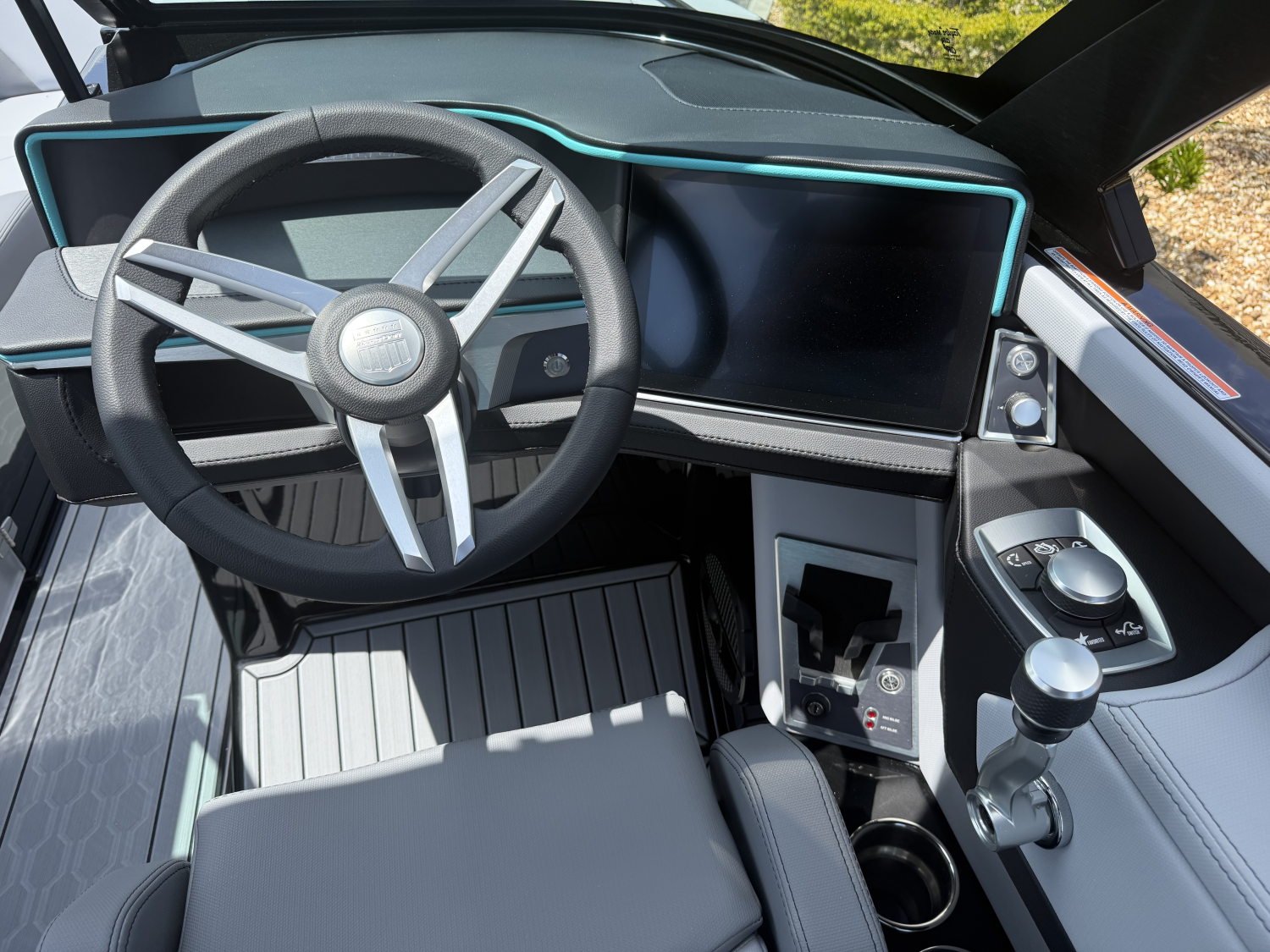 2025 MasterCraft XT24