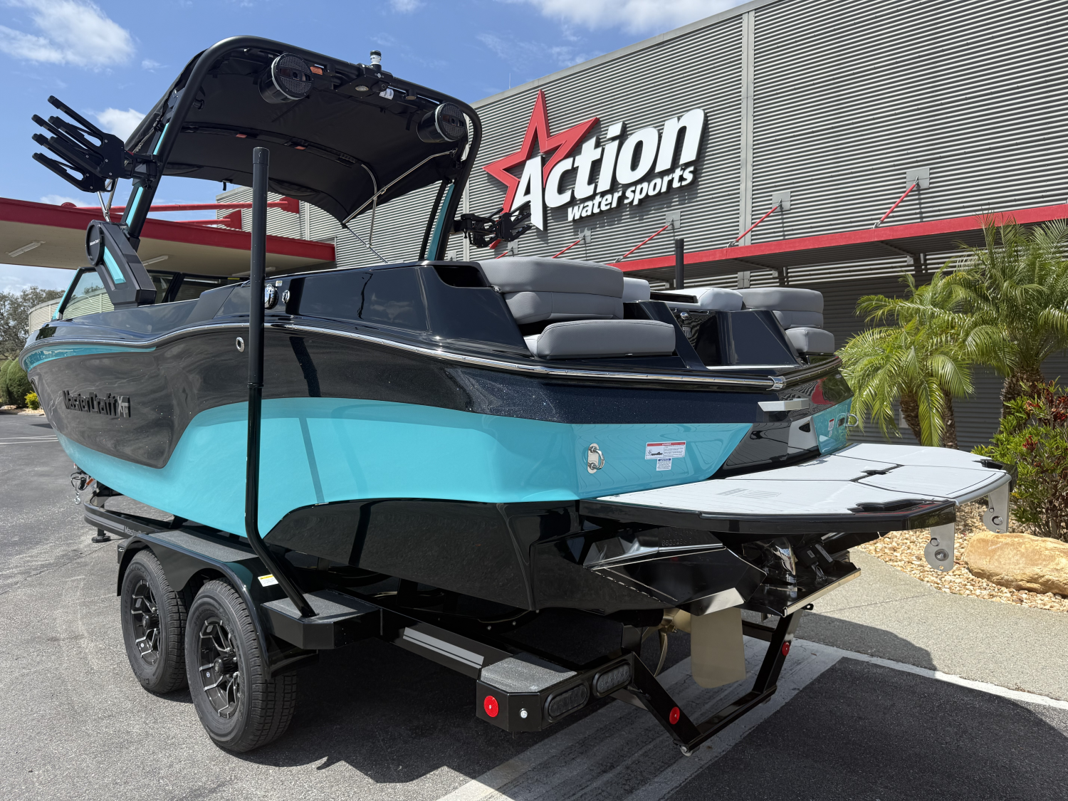 2025 MasterCraft XT24