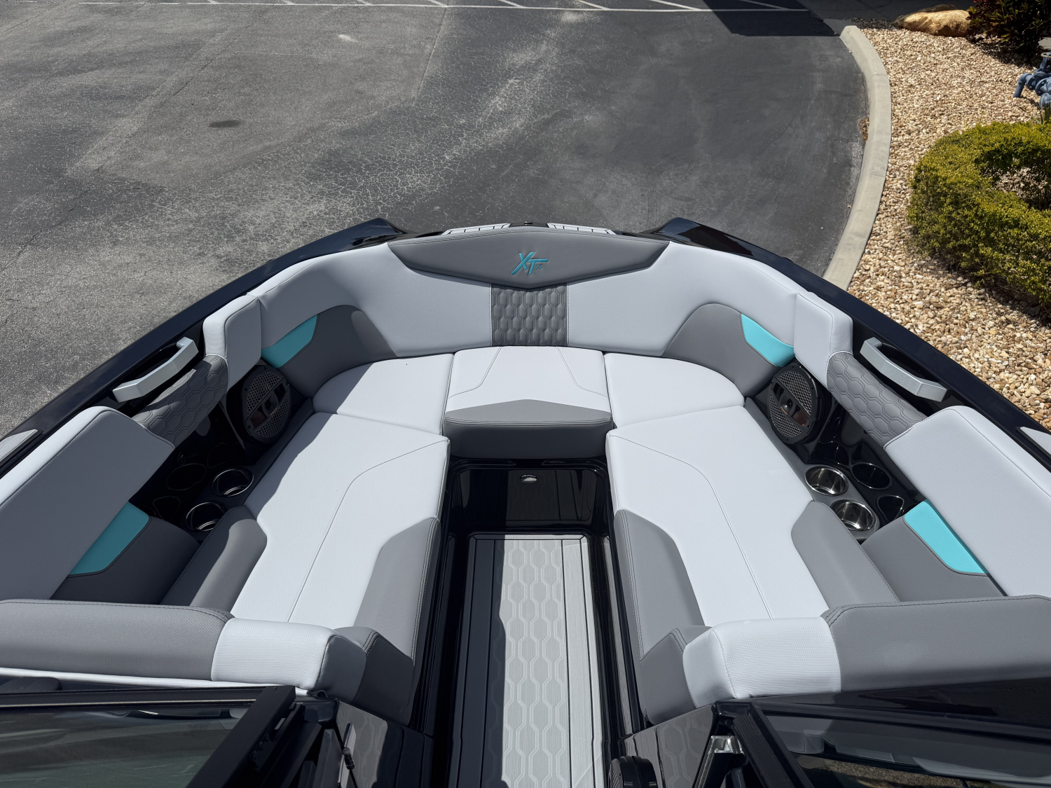 2025 MasterCraft XT24