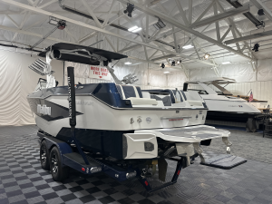 2025-malibu-wakesetter-25-lsv-137037-image4