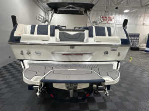 2025-malibu-wakesetter-25-lsv-137037-image7