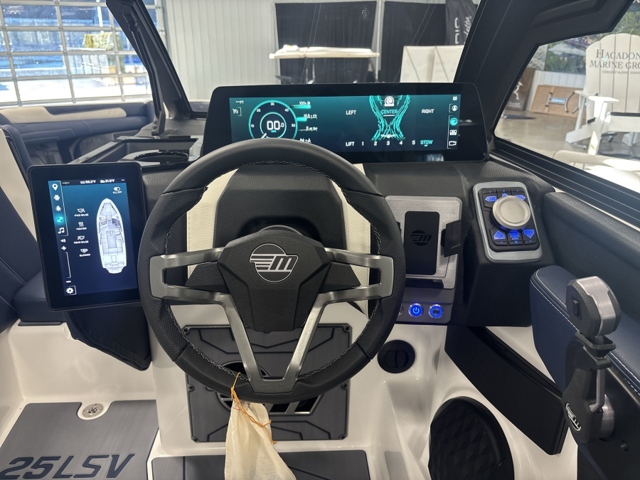 2025 Malibu Boats Wakesetter 25 LSV for sale in Coeur d'Alene, Idaho