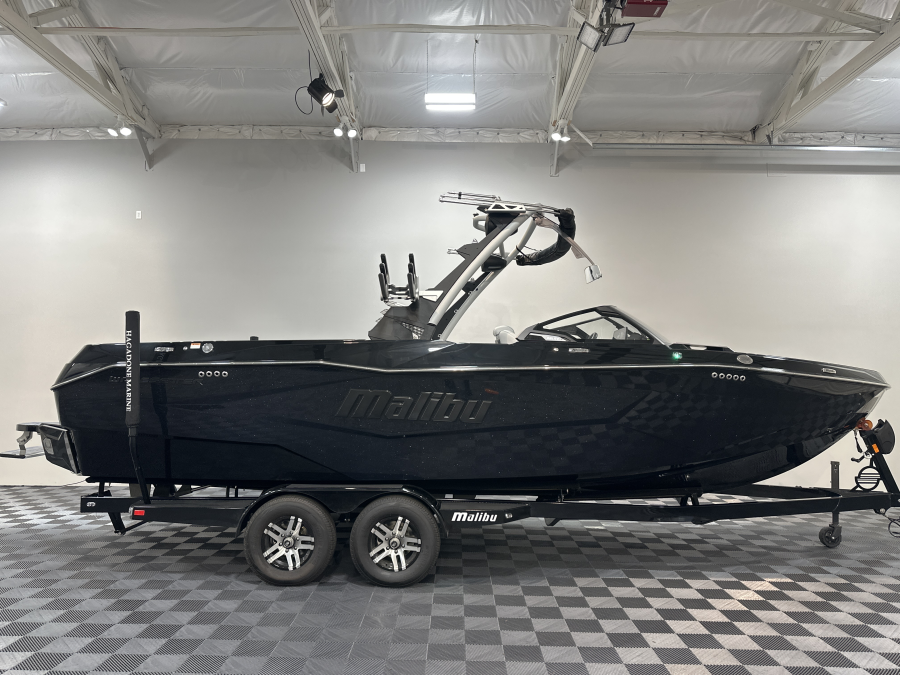 2025-malibu-wakesetter-25-lsv-137036-image1
