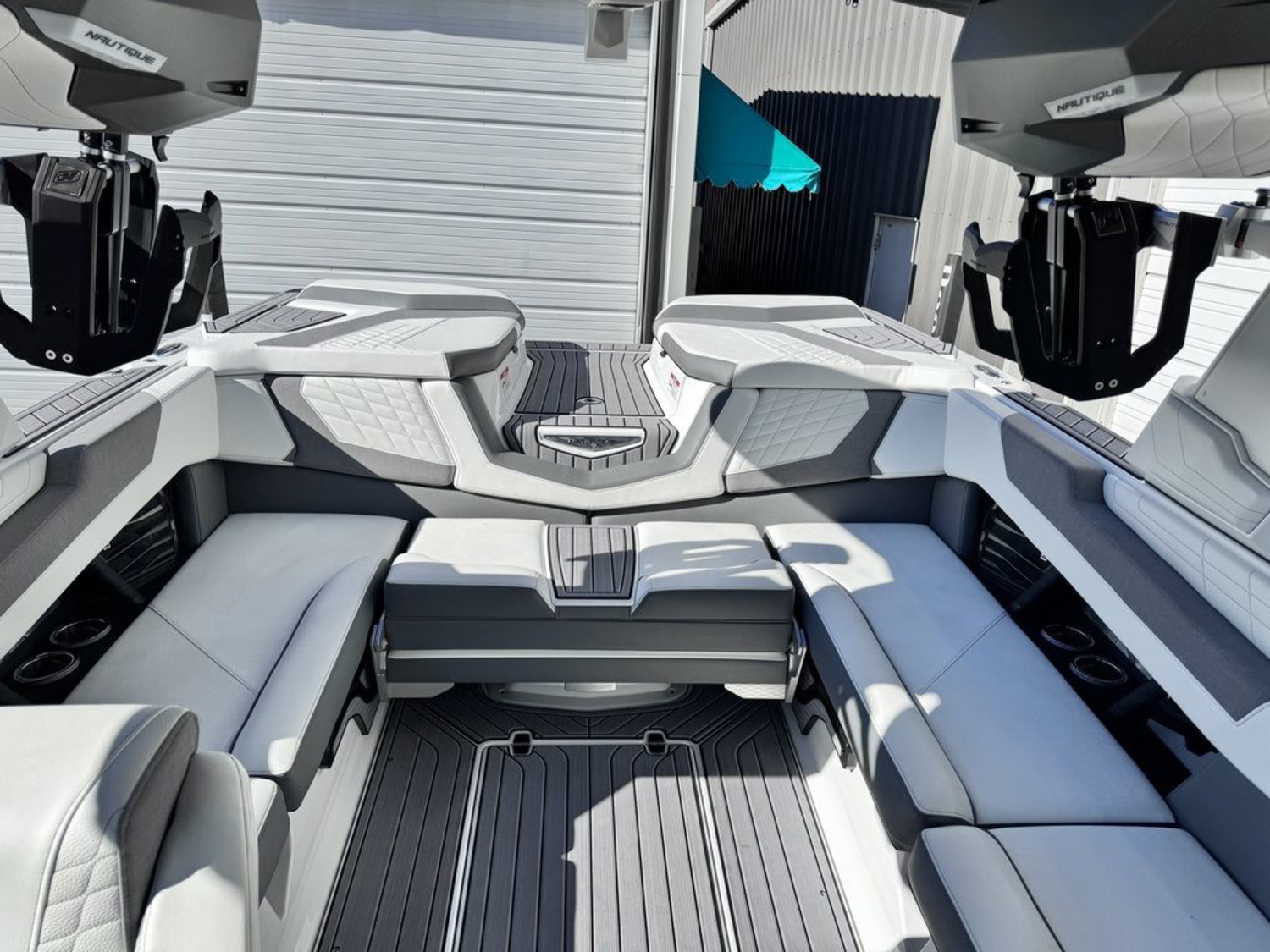 2024 Nautique Super Air Nautique G23