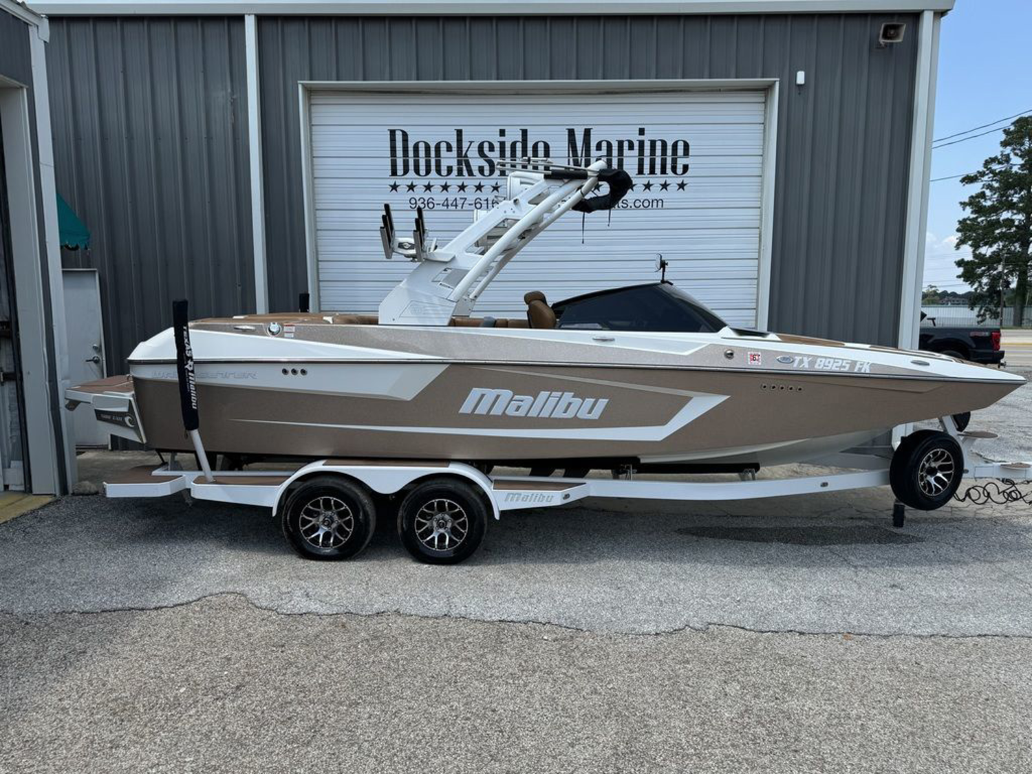2020 Malibu Boats 23 MXZ