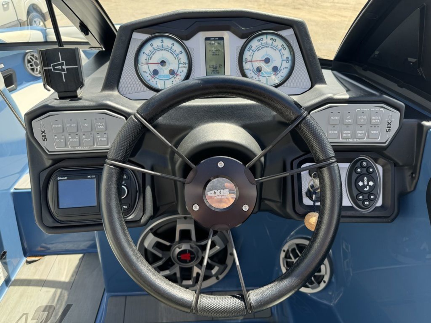 2021 Axis Wake Research A24