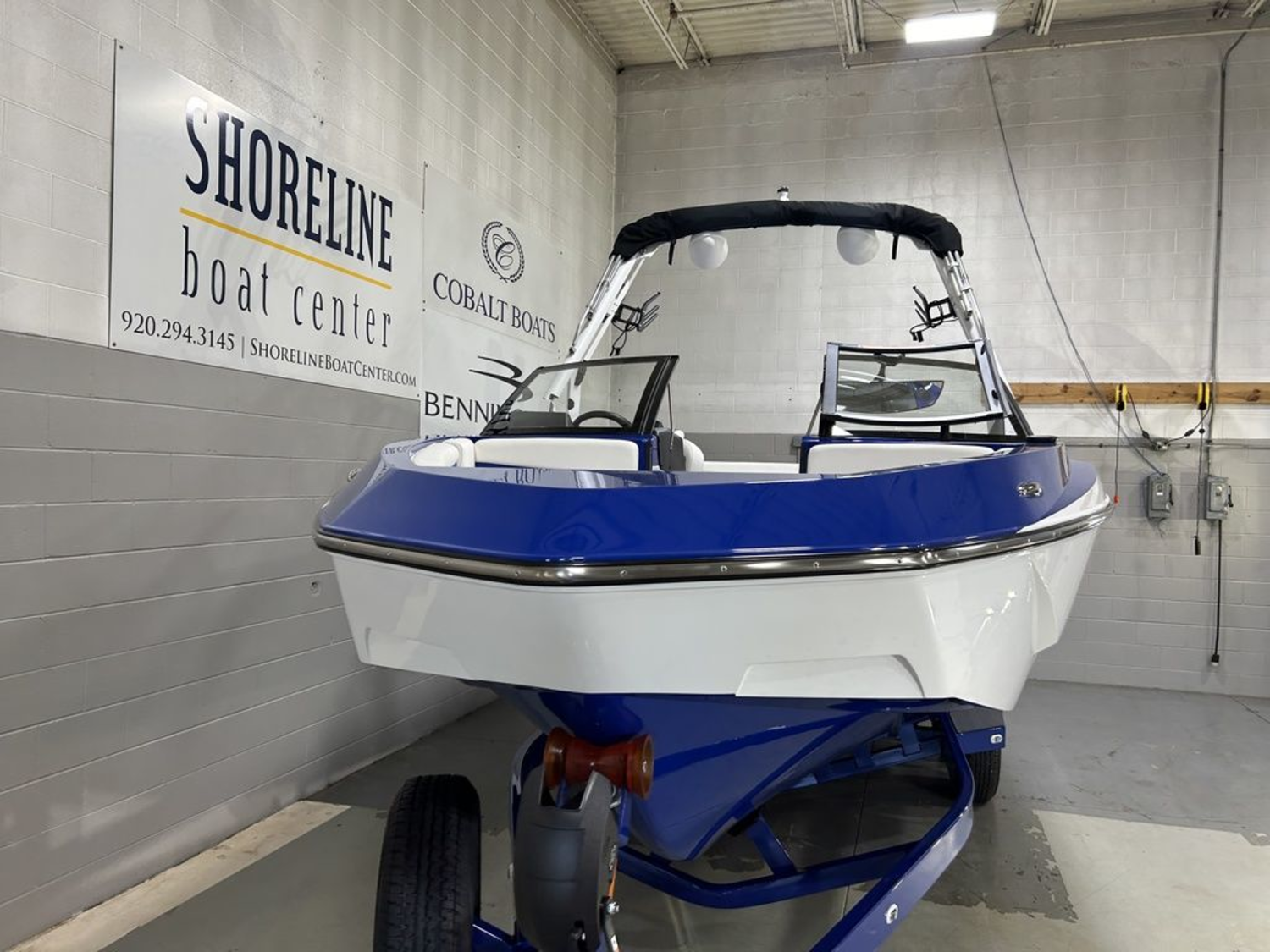 2024 Axis Wake Research T235