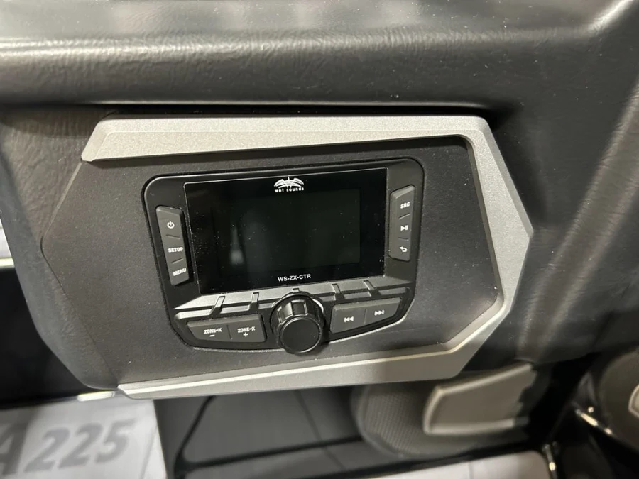 2025-axis-a225-98012-image12