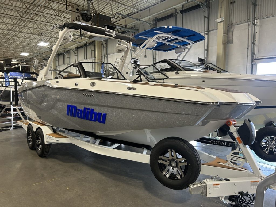 2025 Malibu Boats Wakesetter 24 MXZ for sale in Green Lake, Wisconsin