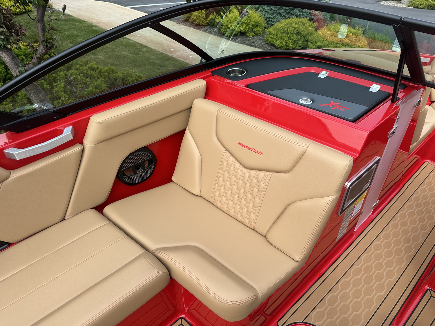 2025 MasterCraft XT22T