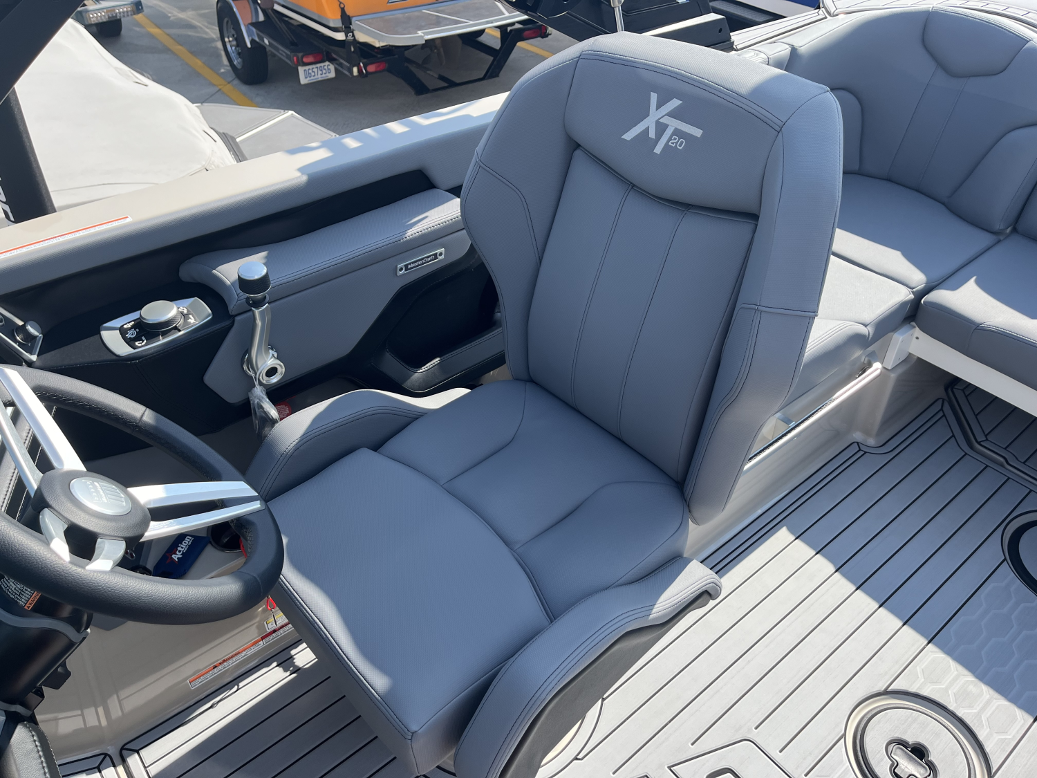 2025 MasterCraft XT20