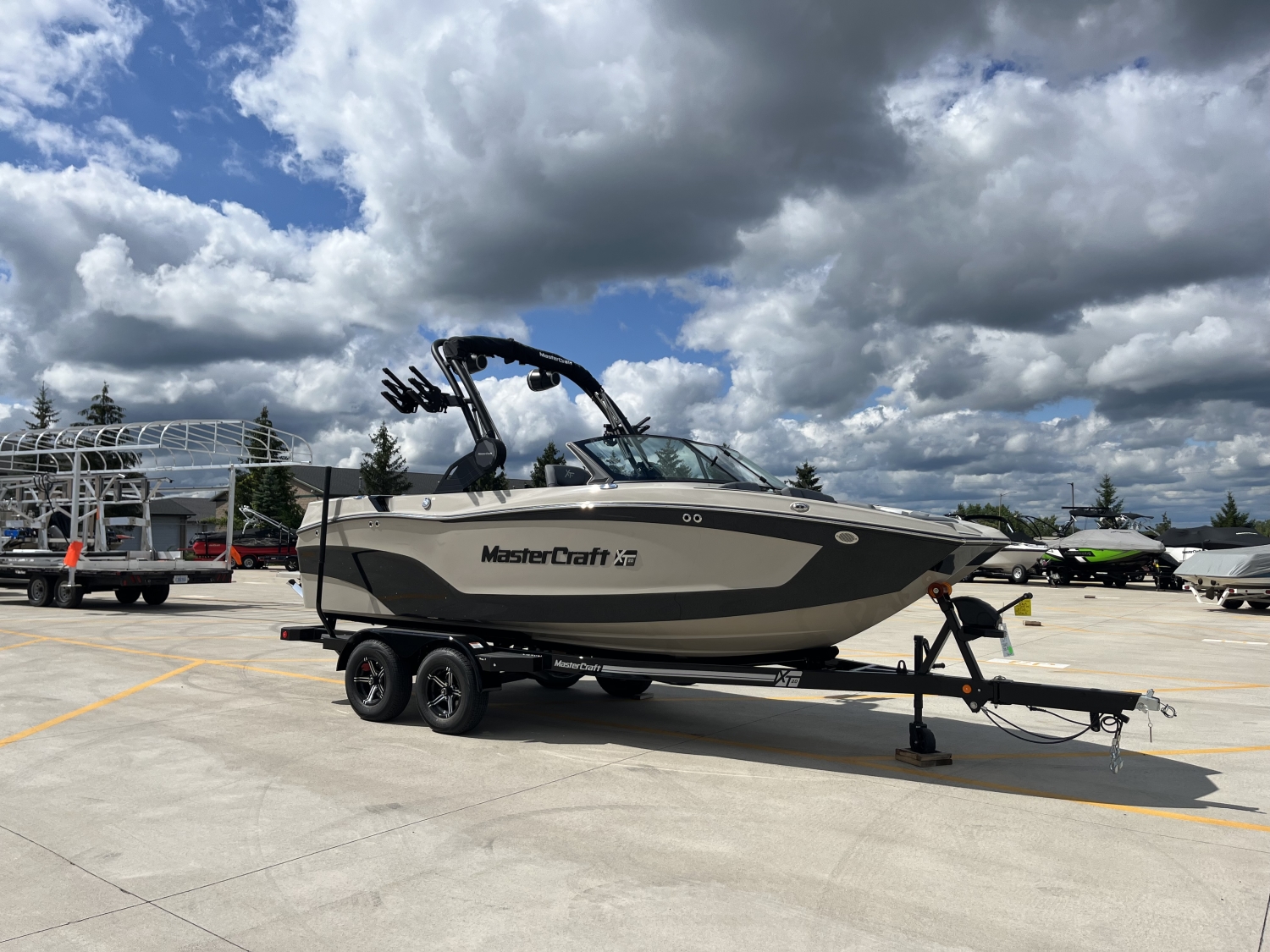 2025 MasterCraft XT20