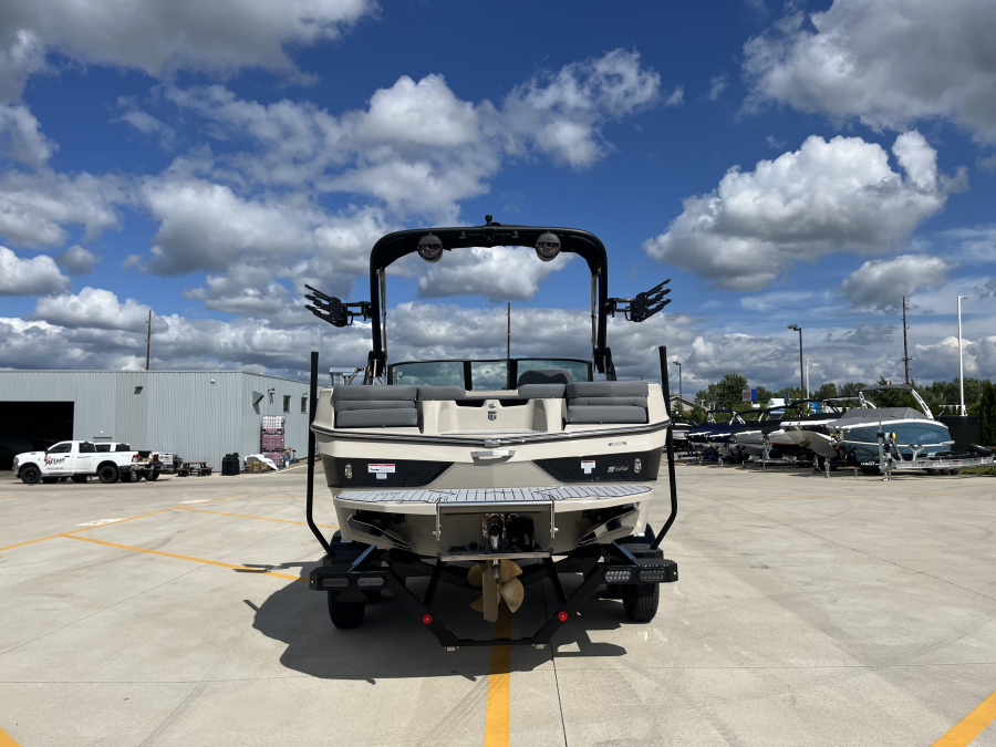 2025 Mastercraft Boats XT20 for sale in Hudsonville, Michigan