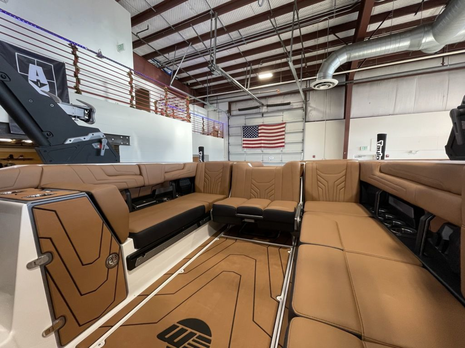 2025 Malibu Boats 25 LSV