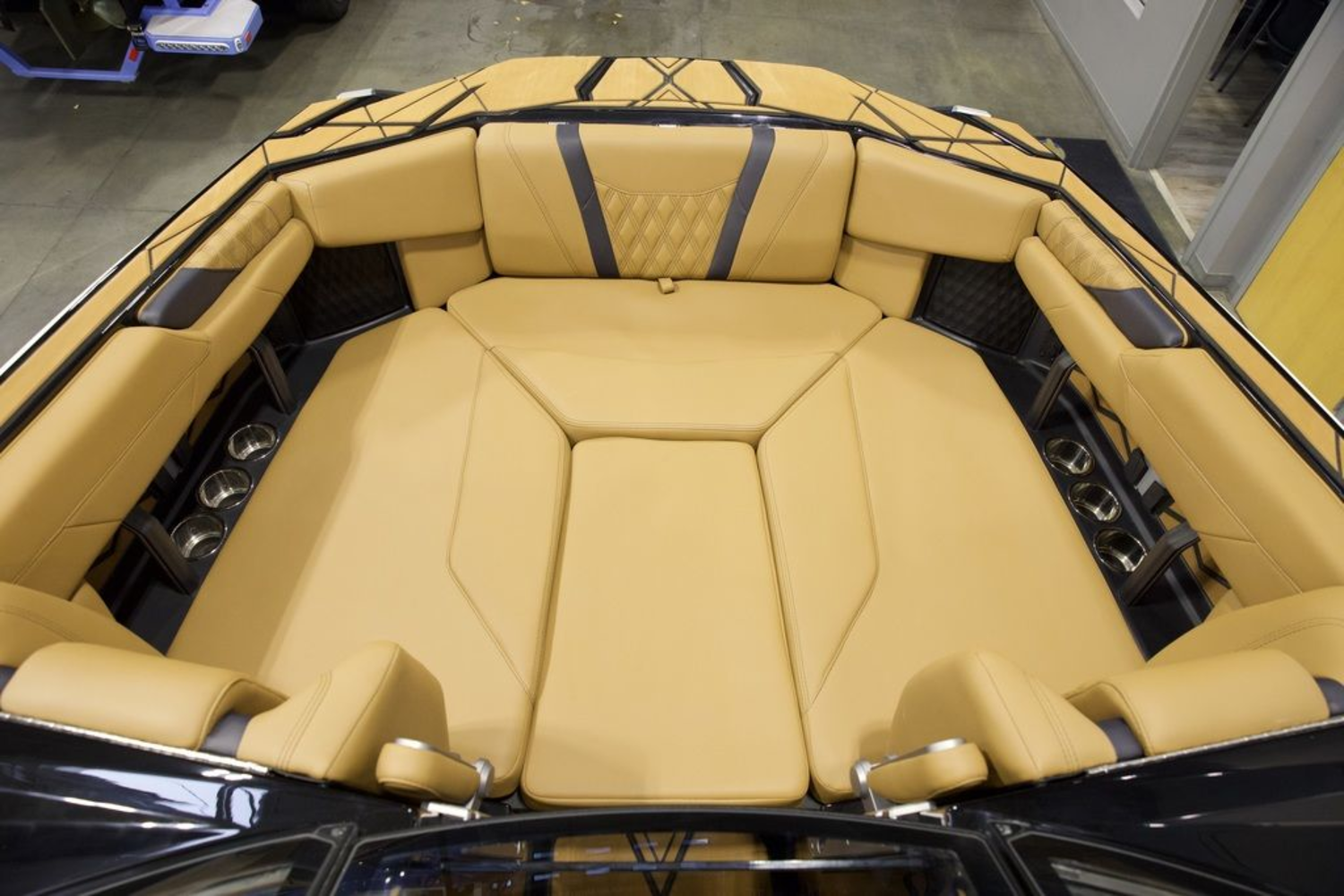 2025 Malibu Boats M230