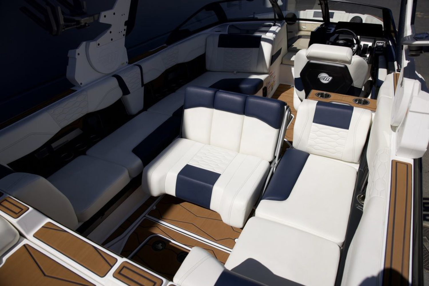 2025 Malibu Boats 24 MXZ