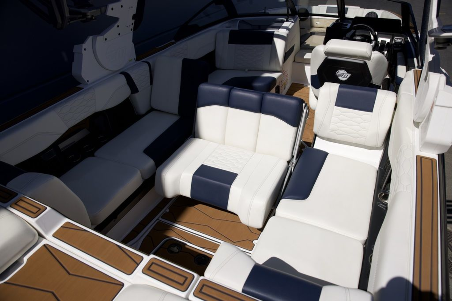 2025 Malibu Boats 24 MXZ