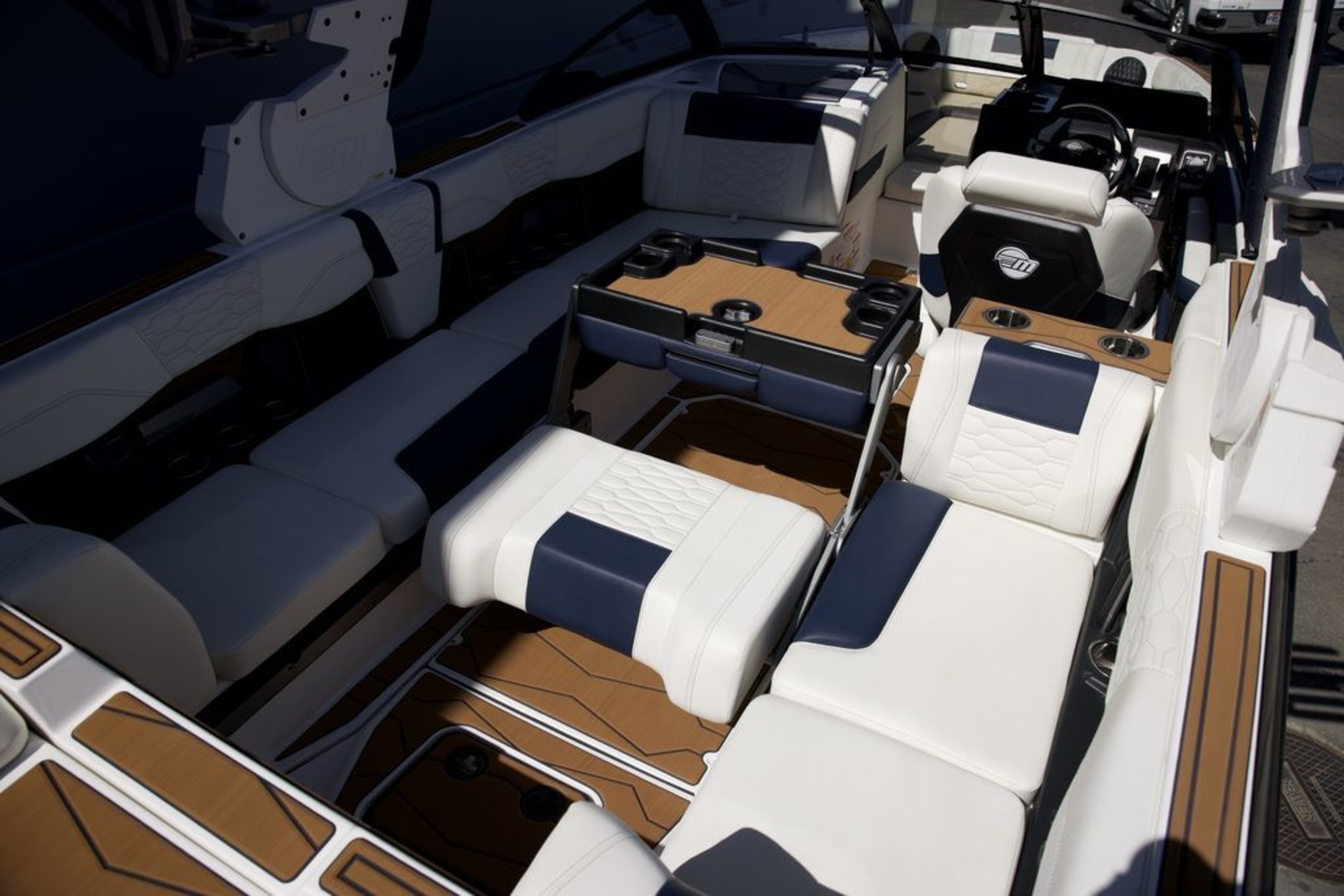 2025 Malibu Boats 24 MXZ