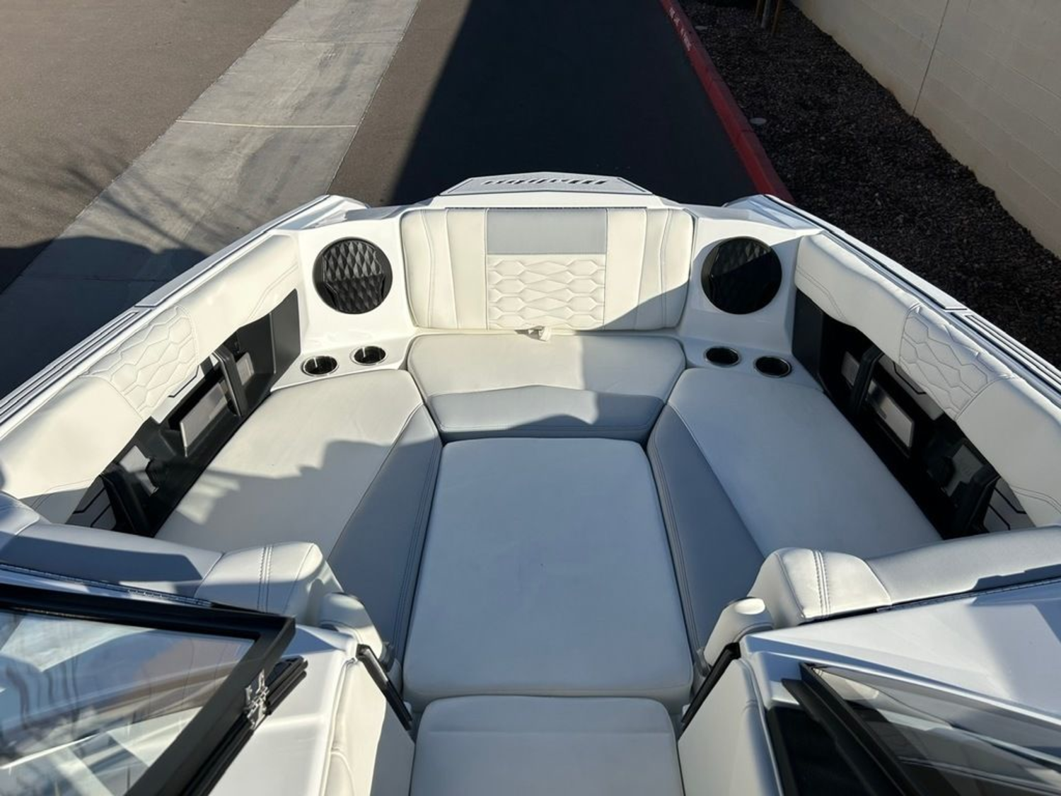 2025 Malibu Boats 24 MXZ
