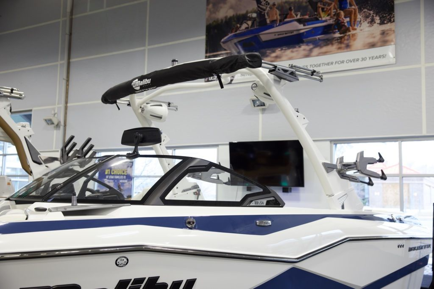 2025 Malibu Boats 22 LSV