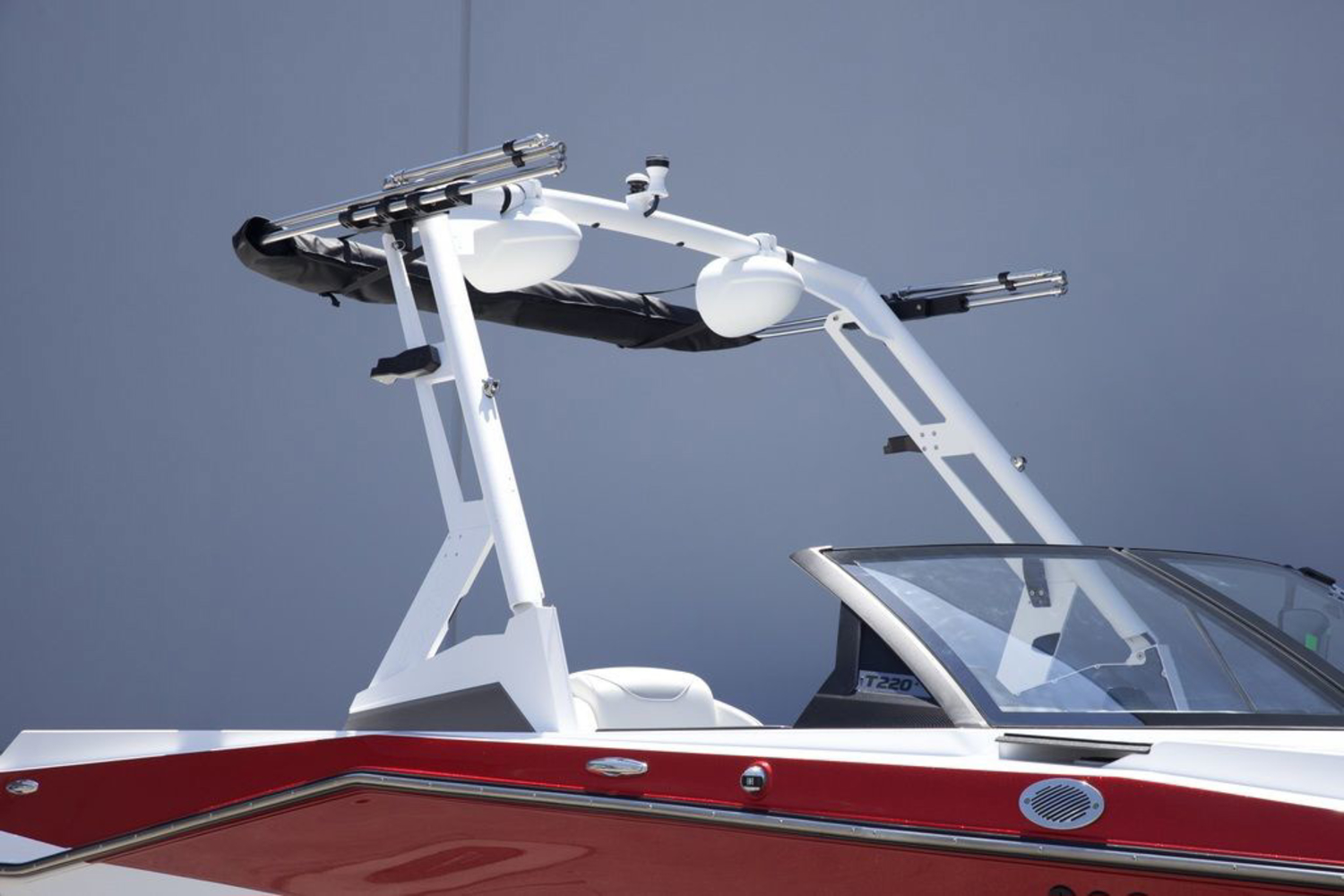 2025 Axis Wake Research T220