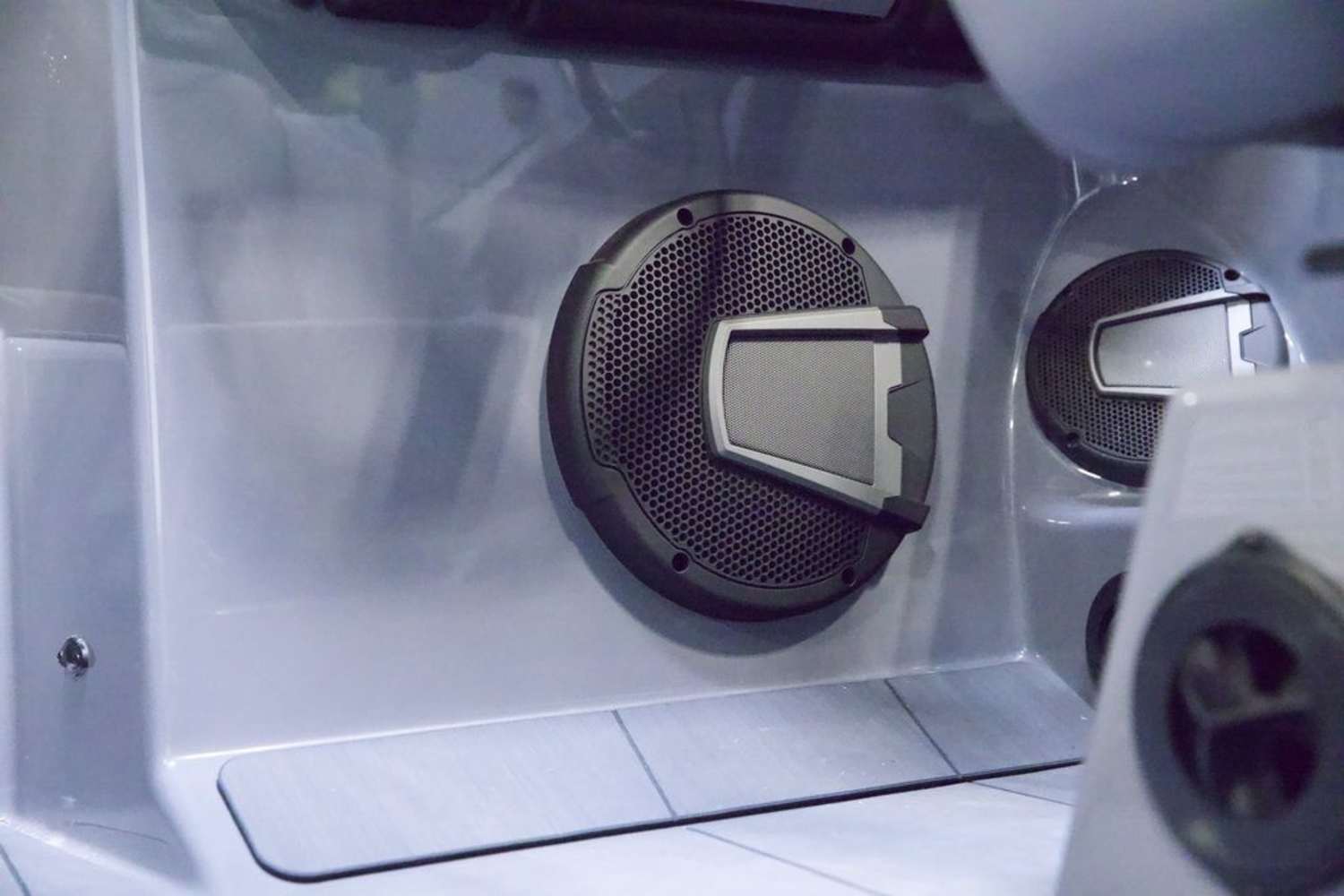 2025 Axis Wake Research A225