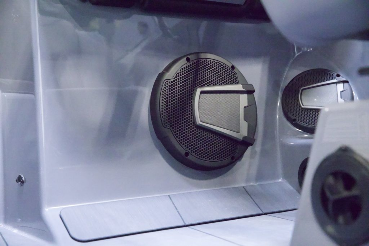 2025 Axis Wake Research A225