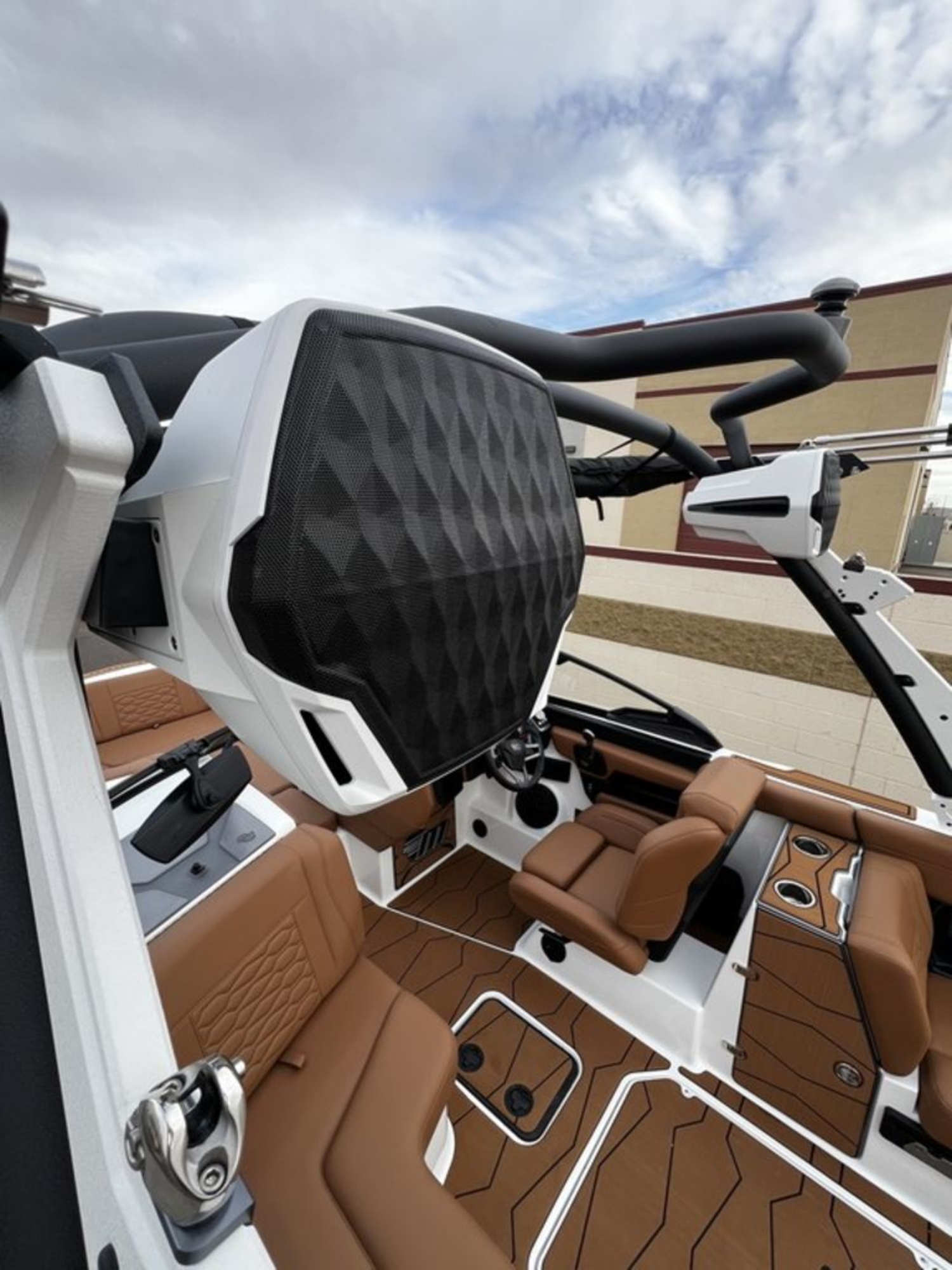 2025 Malibu Boats 24 MXZ