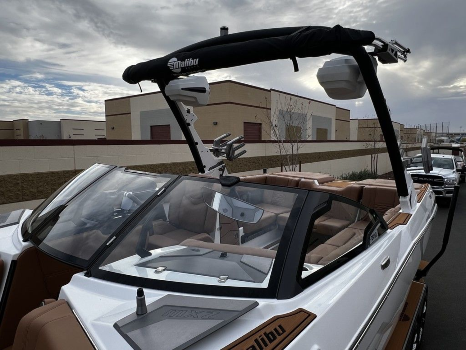 2025 Malibu Boats 24 MXZ