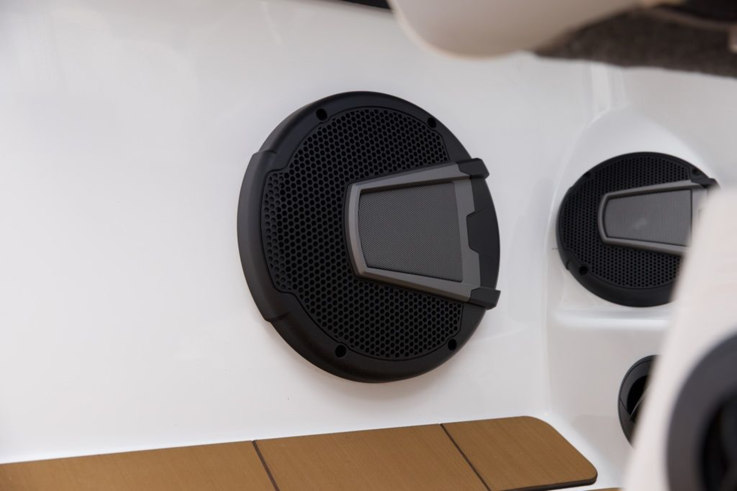 2025 Axis Wake Research A225