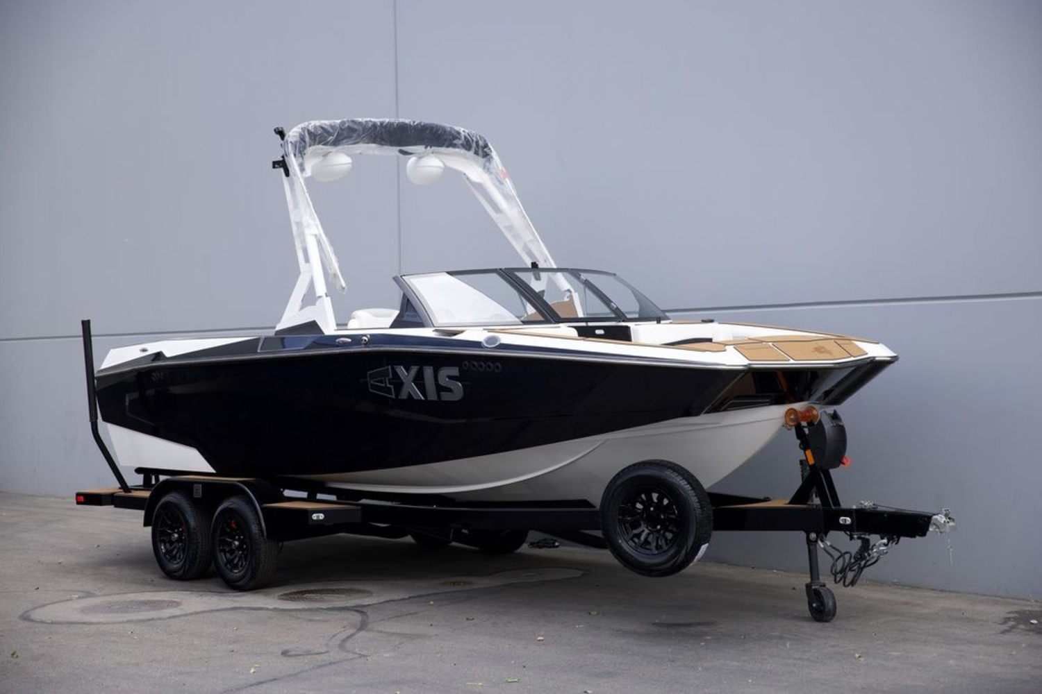 2025 Axis Wake Research A225