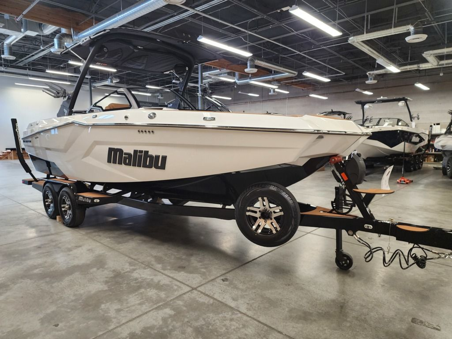 2025 Malibu Boats 24 MXZ