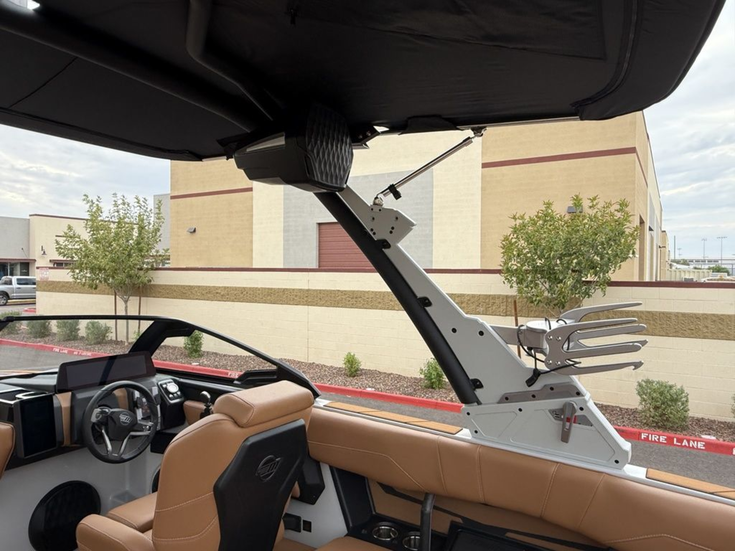 2025 Malibu Boats 22 LSV