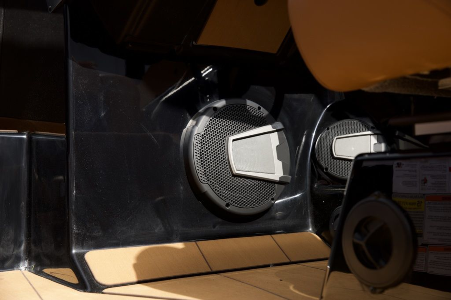 2025 Axis Wake Research A225