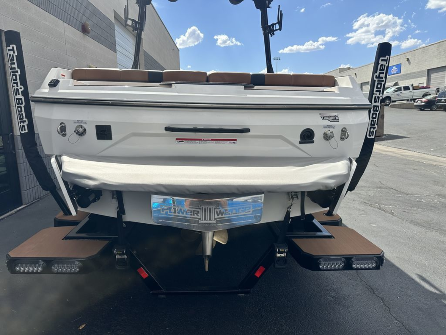 2025 Axis Wake Research A225