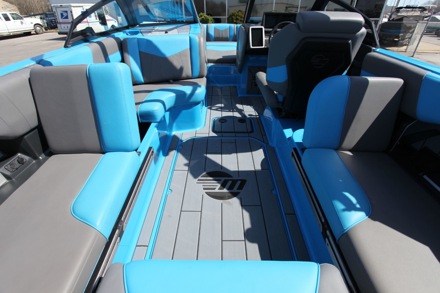 2021 Malibu Wakesetter 23 MXZ