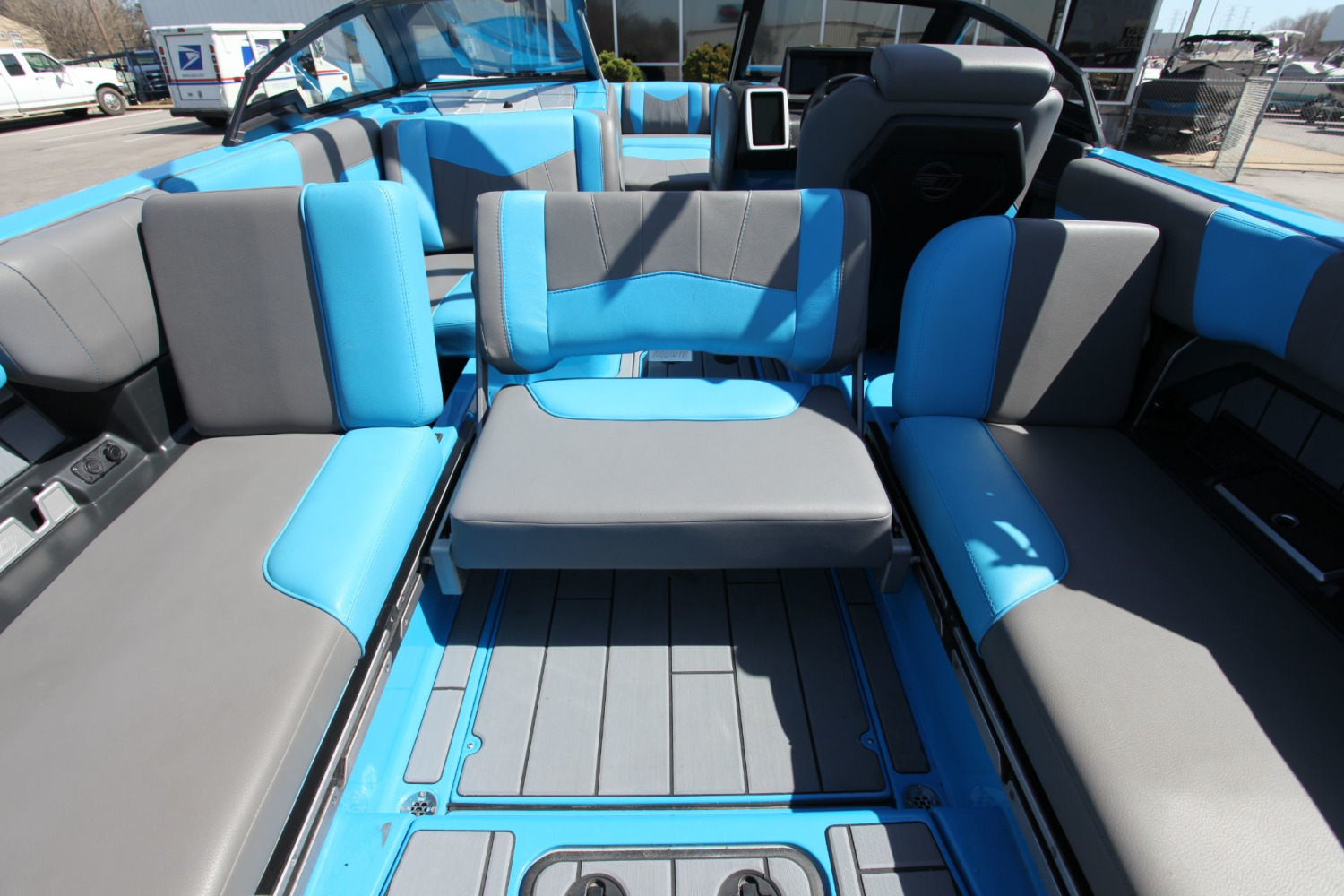 2021 Malibu Wakesetter 23 MXZ