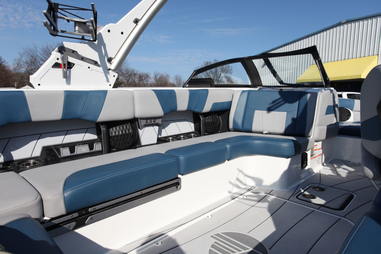2022 Malibu Wakesetter 23 LSV