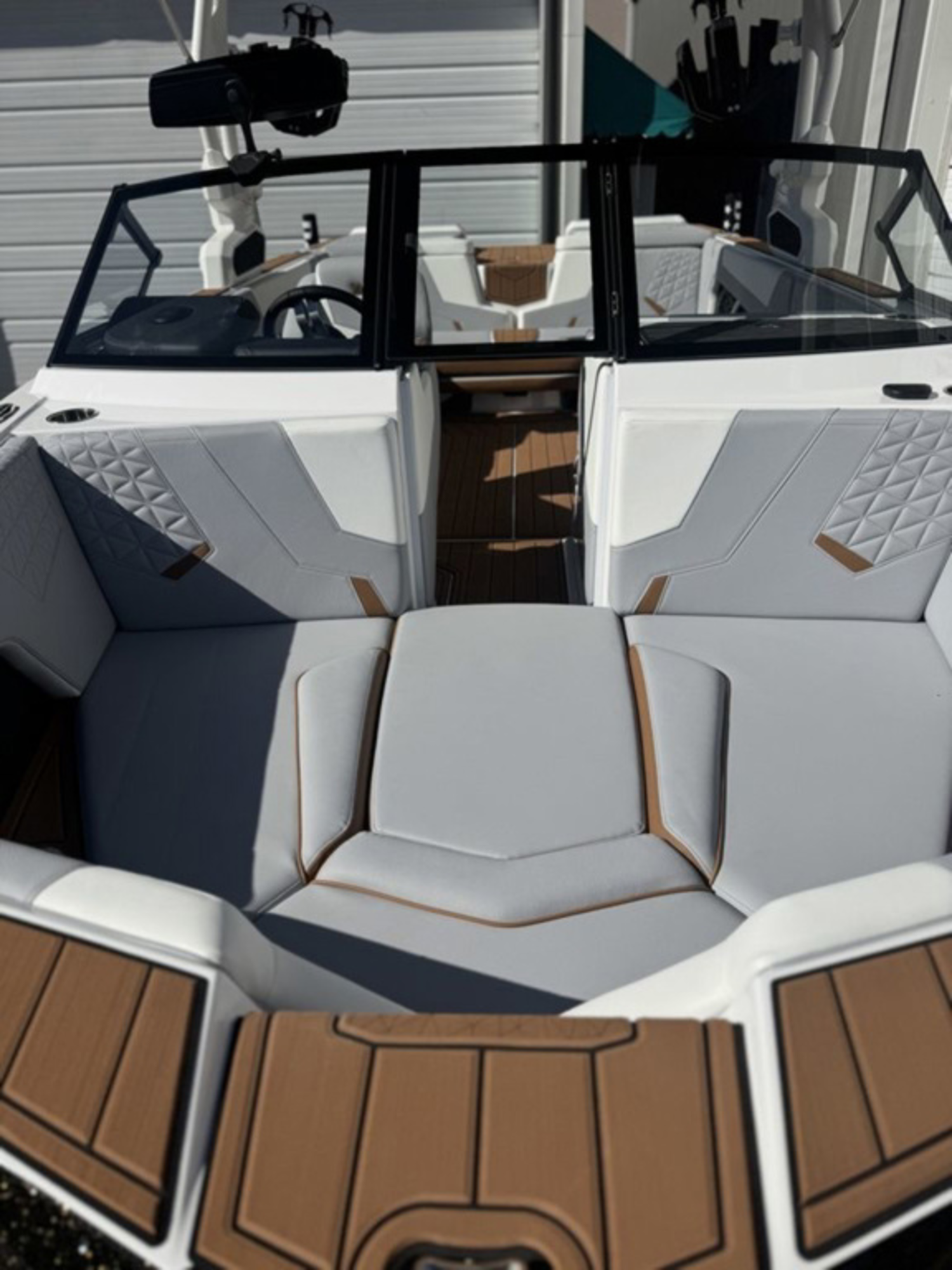 2025 Nautique GS 22