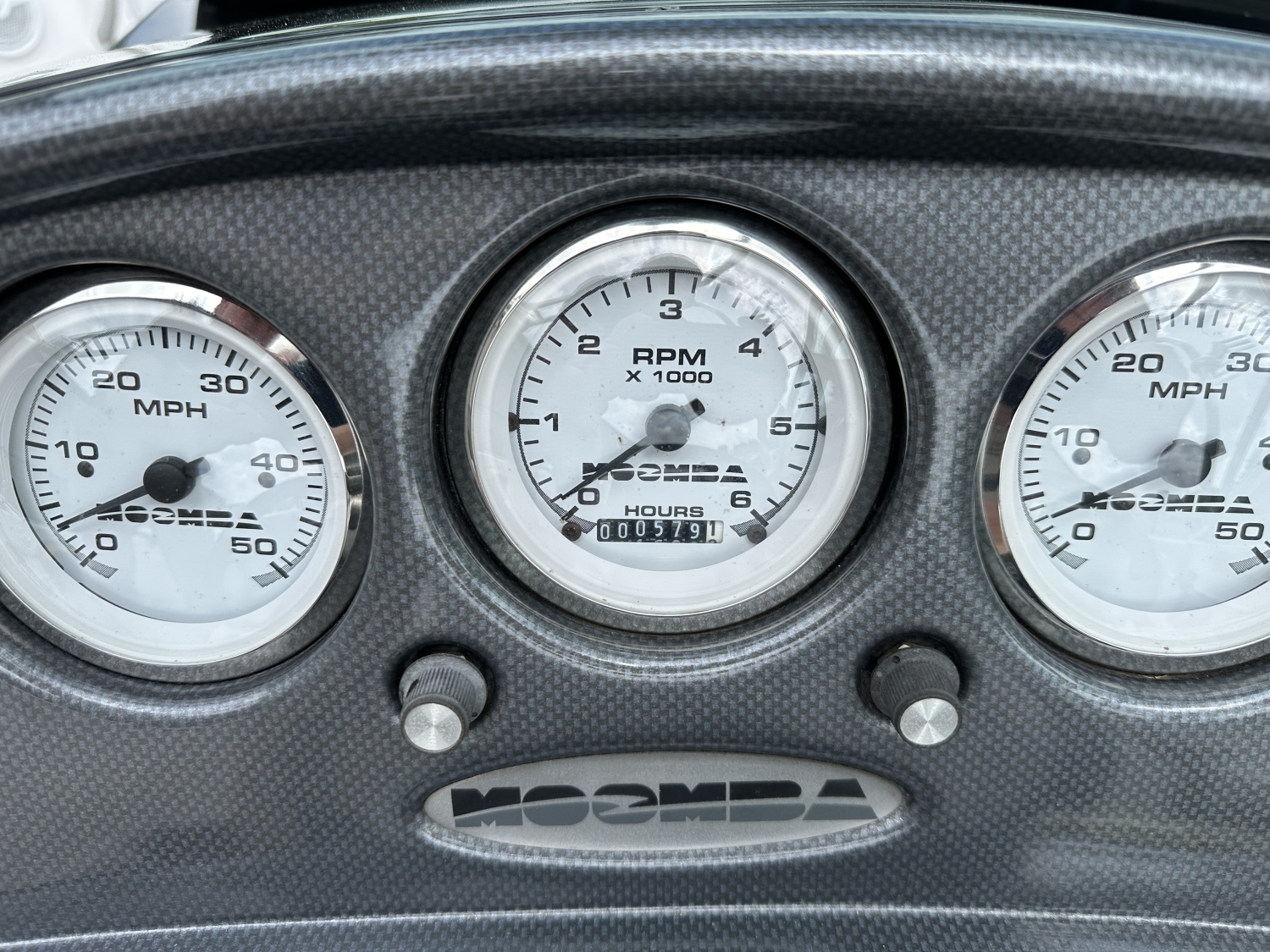 2002 Moomba Outback