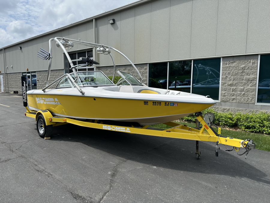 2002 Moomba Boats Outback for sale in Fenton, Michigan