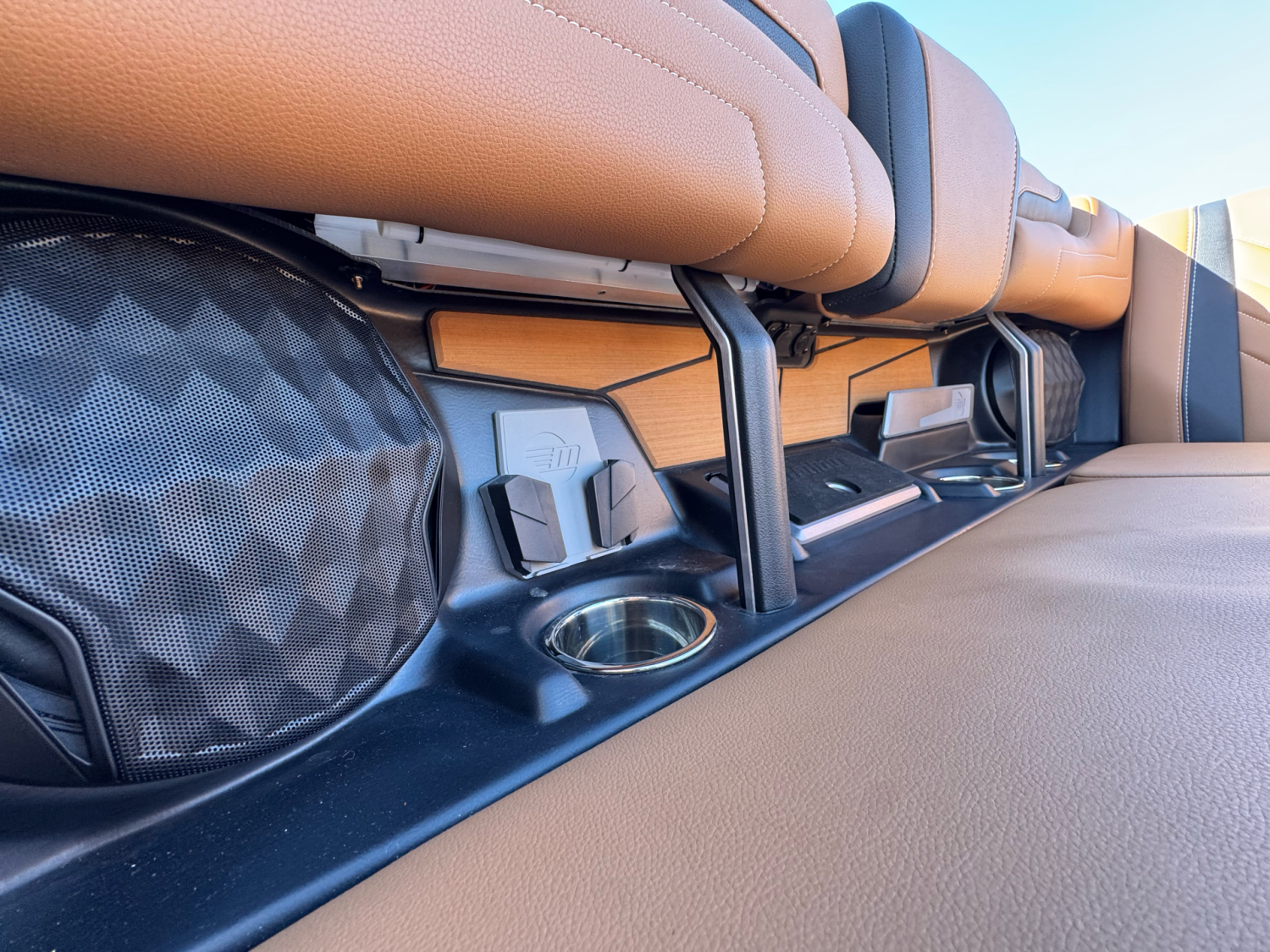 2025 Malibu Wakesetter 25 LSV